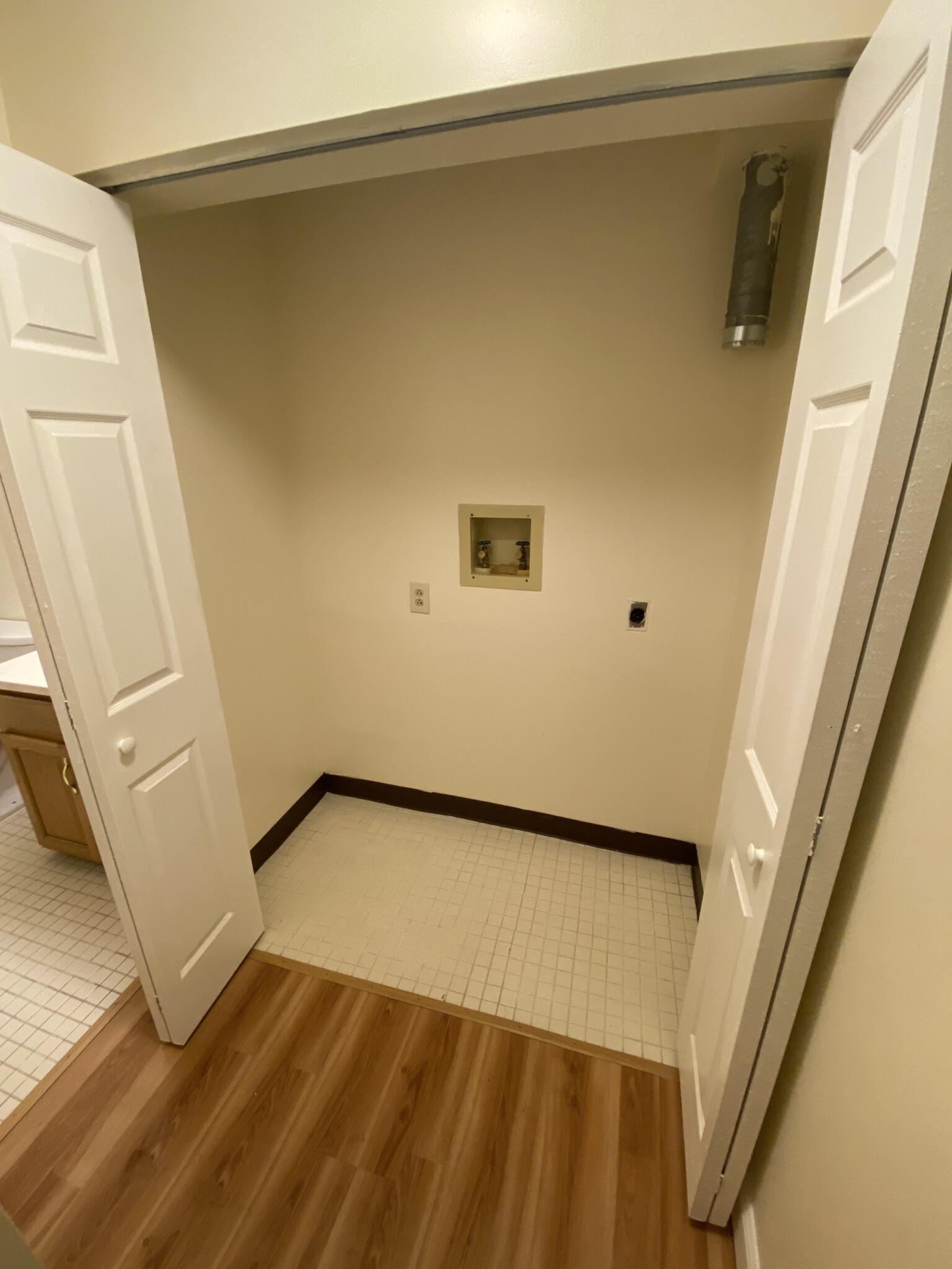 3 bed, 2 bath apartment for rent at 402 Massachusetts Ave Unit 2, South End — photo 23 of 23