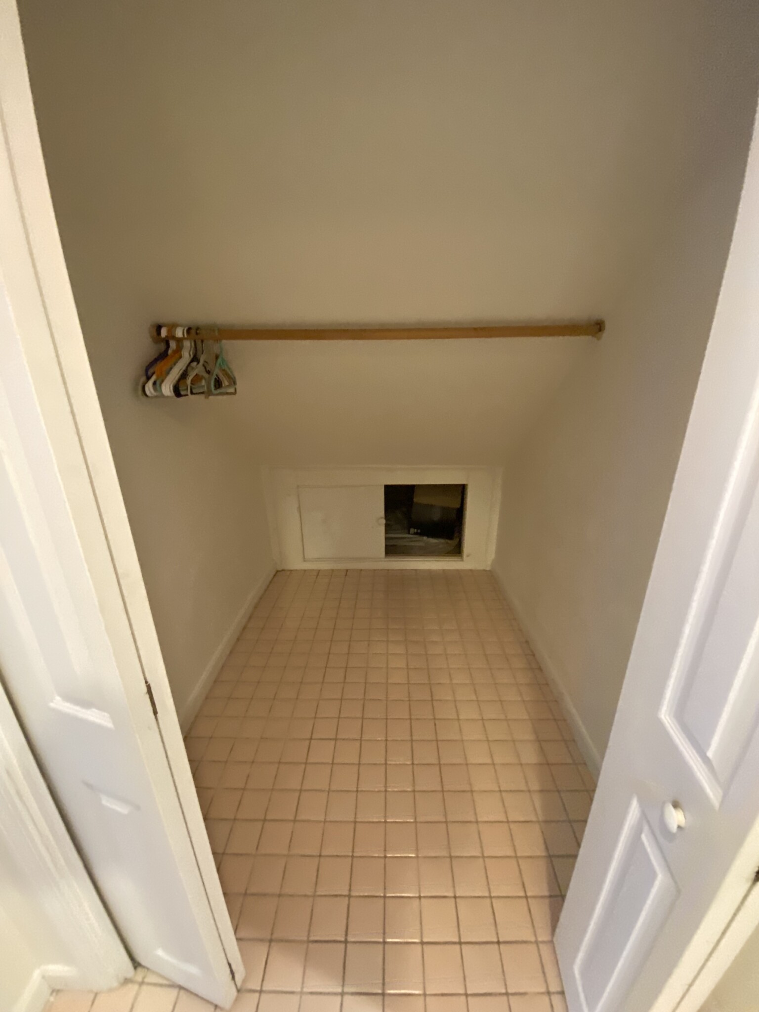 108 Myrtle St, Beacon Hill