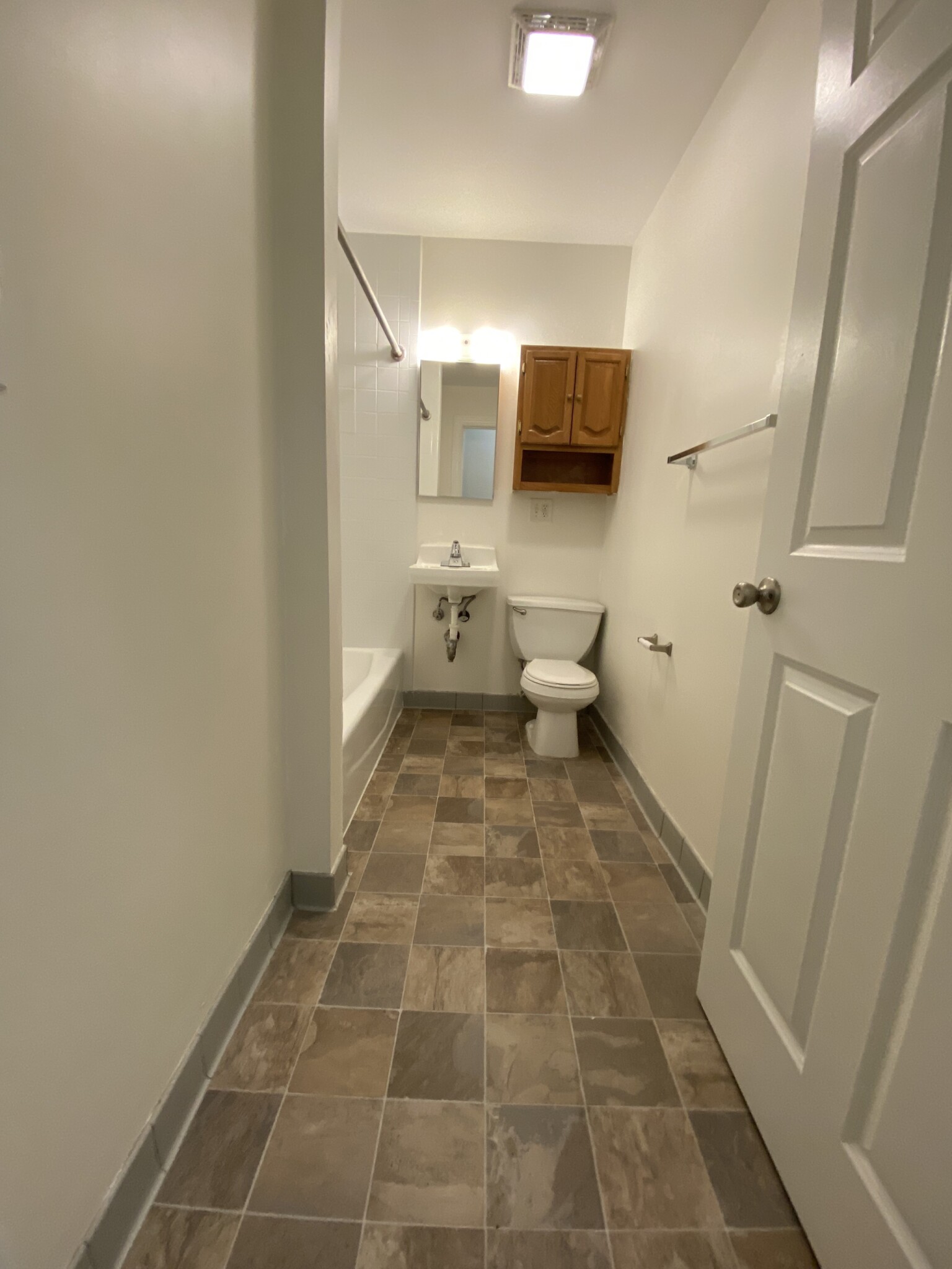 17 Hemenway St, Fenway