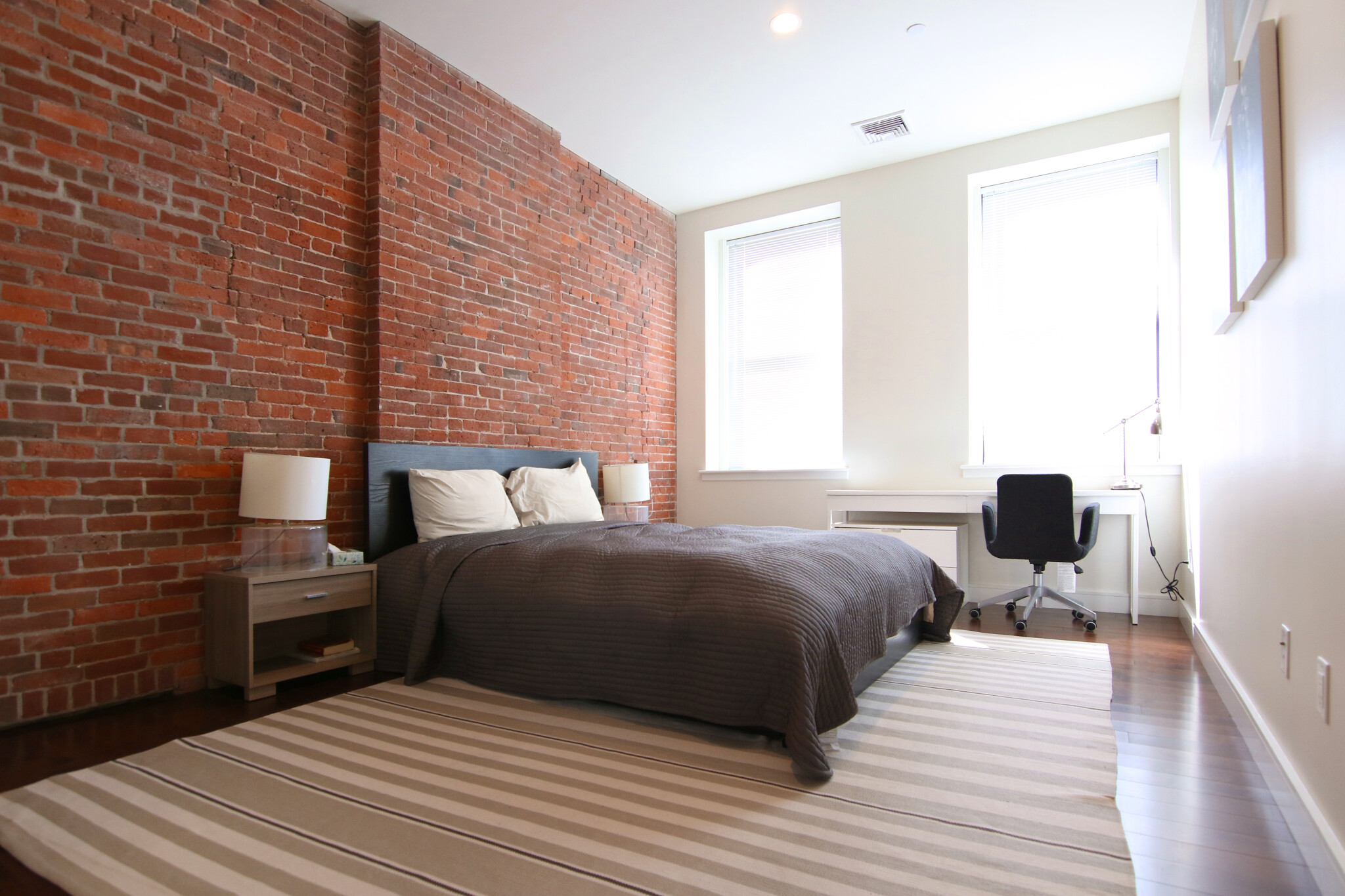 460 Harrison Ave, South End