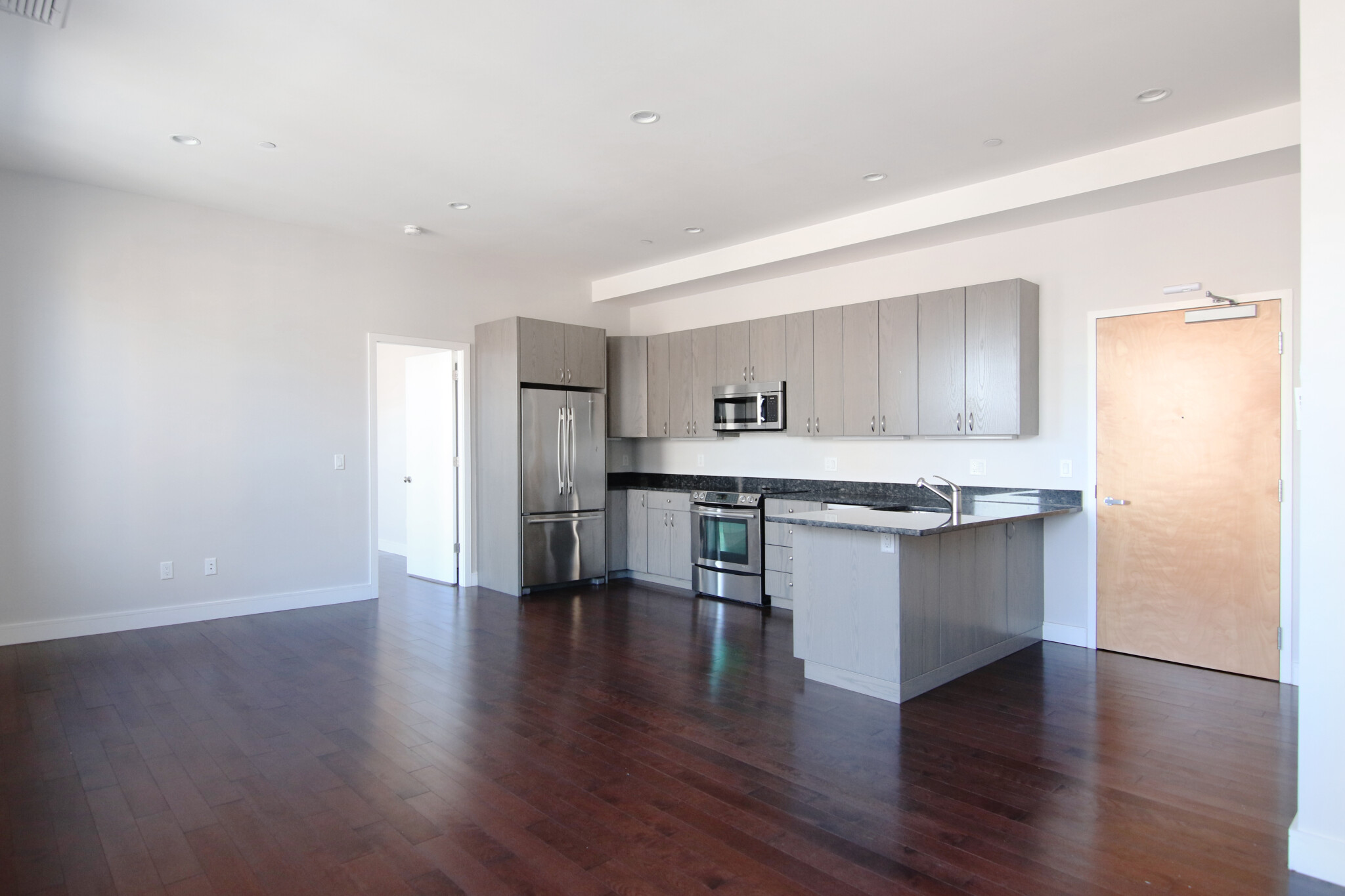 460 Harrison Ave, South End