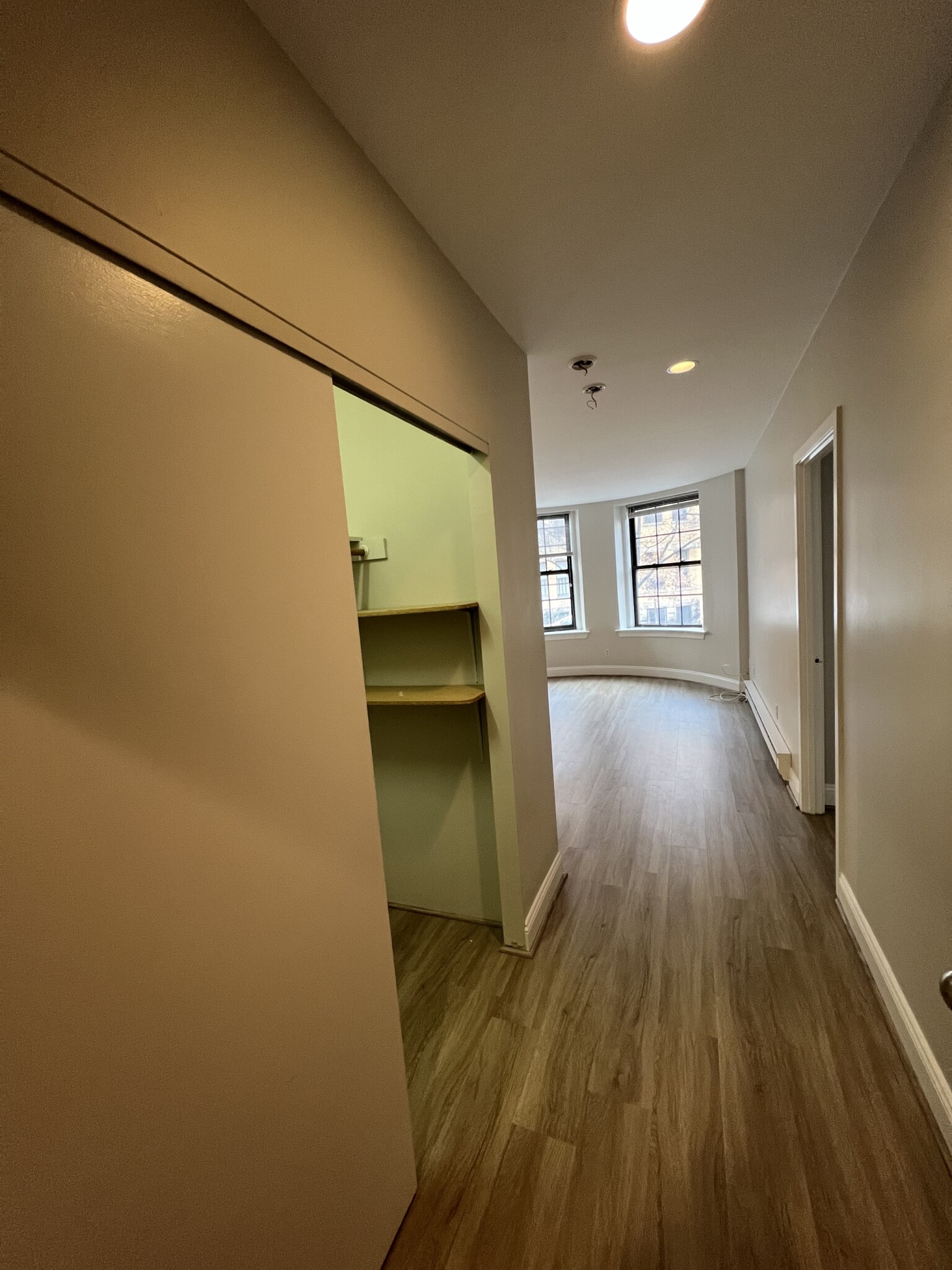 166 Saint Botolph St, South End