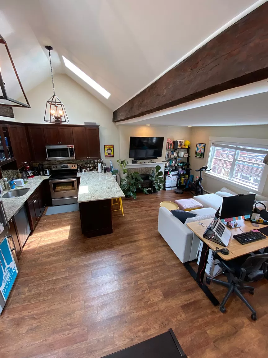 1 bed, 1 bath apartment for rent at 2 Cedar Pl Unit 3, Back Bay