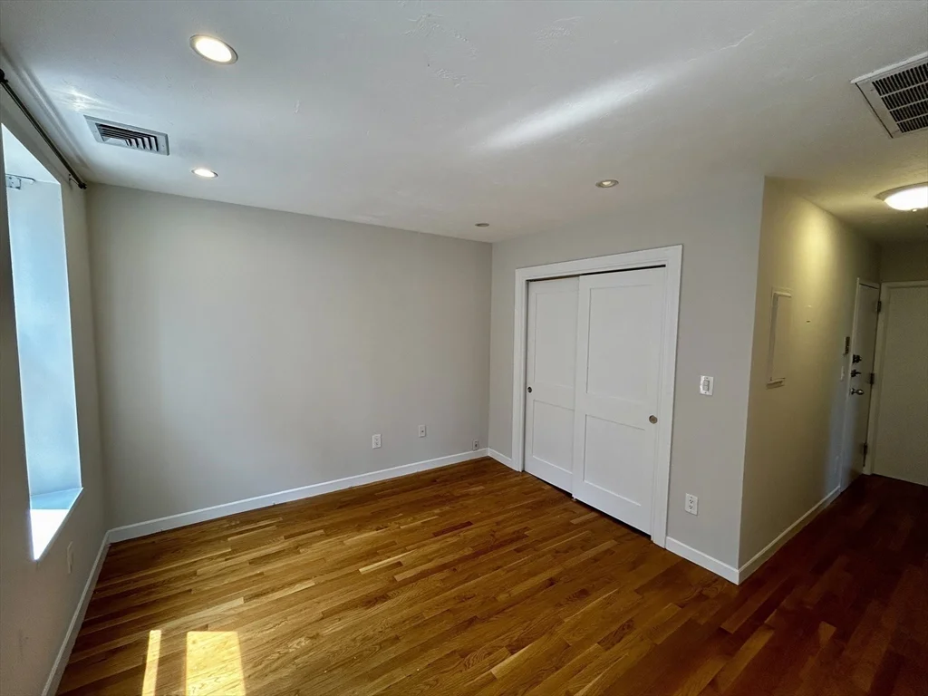 5 Grove St, Beacon Hill
