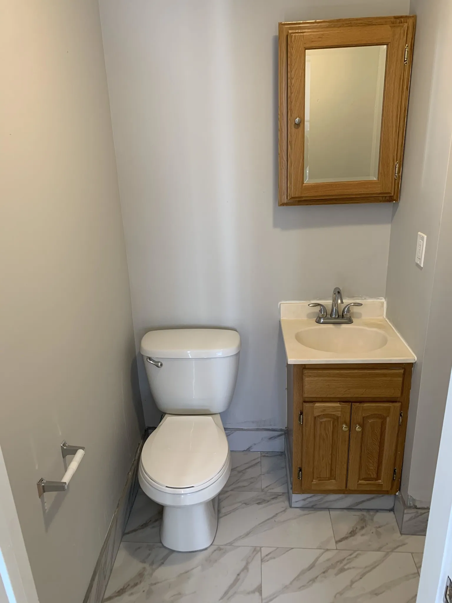 24 Greylock Rd, Allston