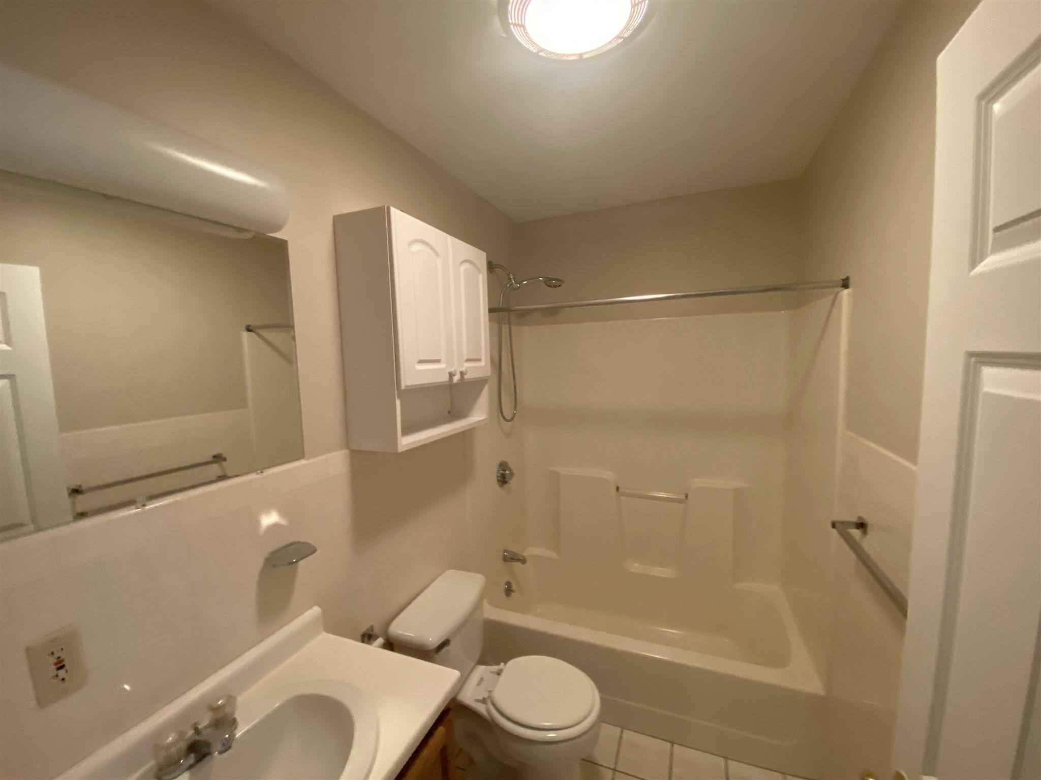 1 bed, 1 bath apartment for rent at 15 Pearl St Unit 6, Central Square — photo 9 of 10
