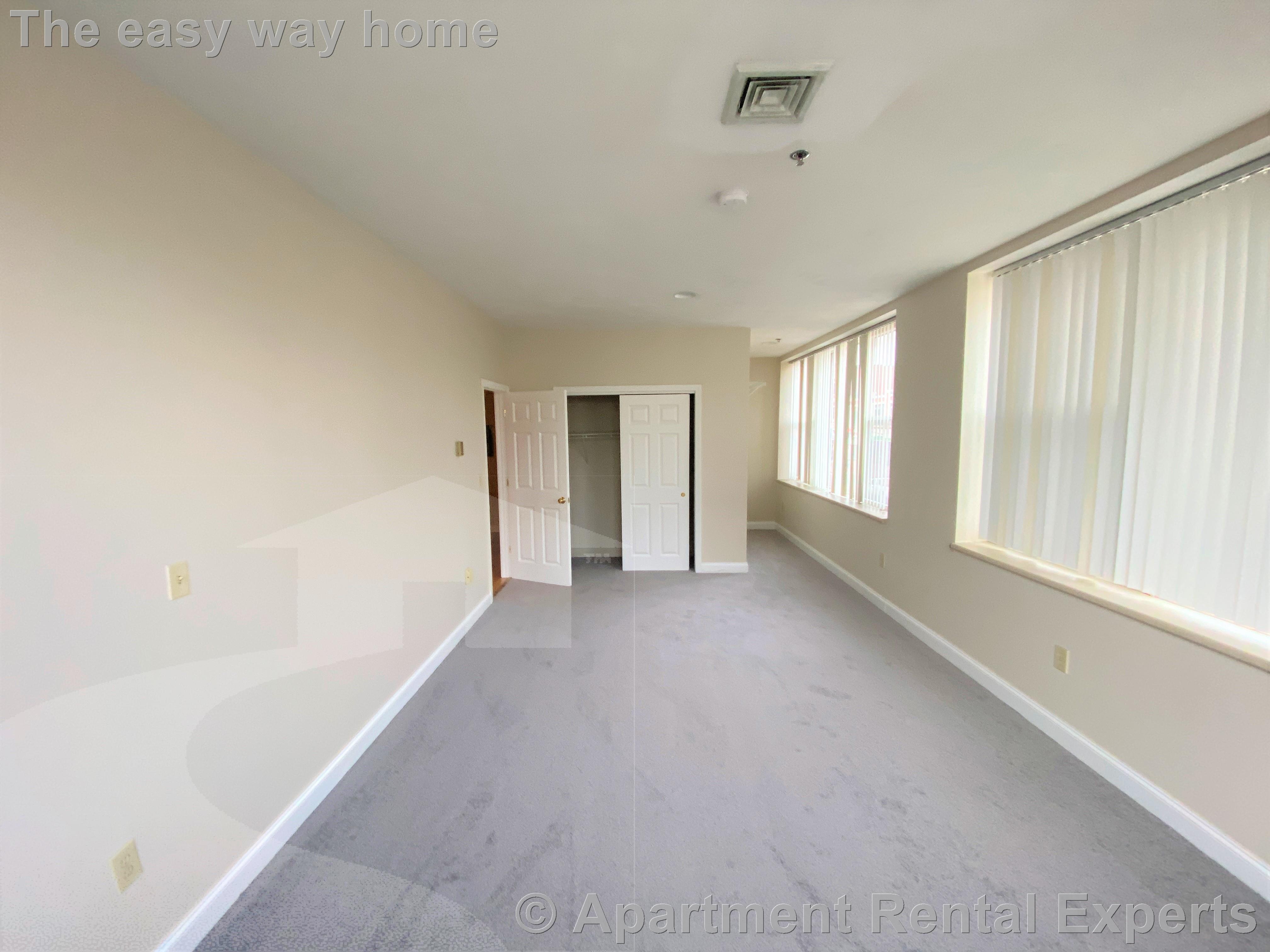 1 bed, 1 bath apartment for rent at 15 Pearl Unit 05, Central Square — photo 8 of 10