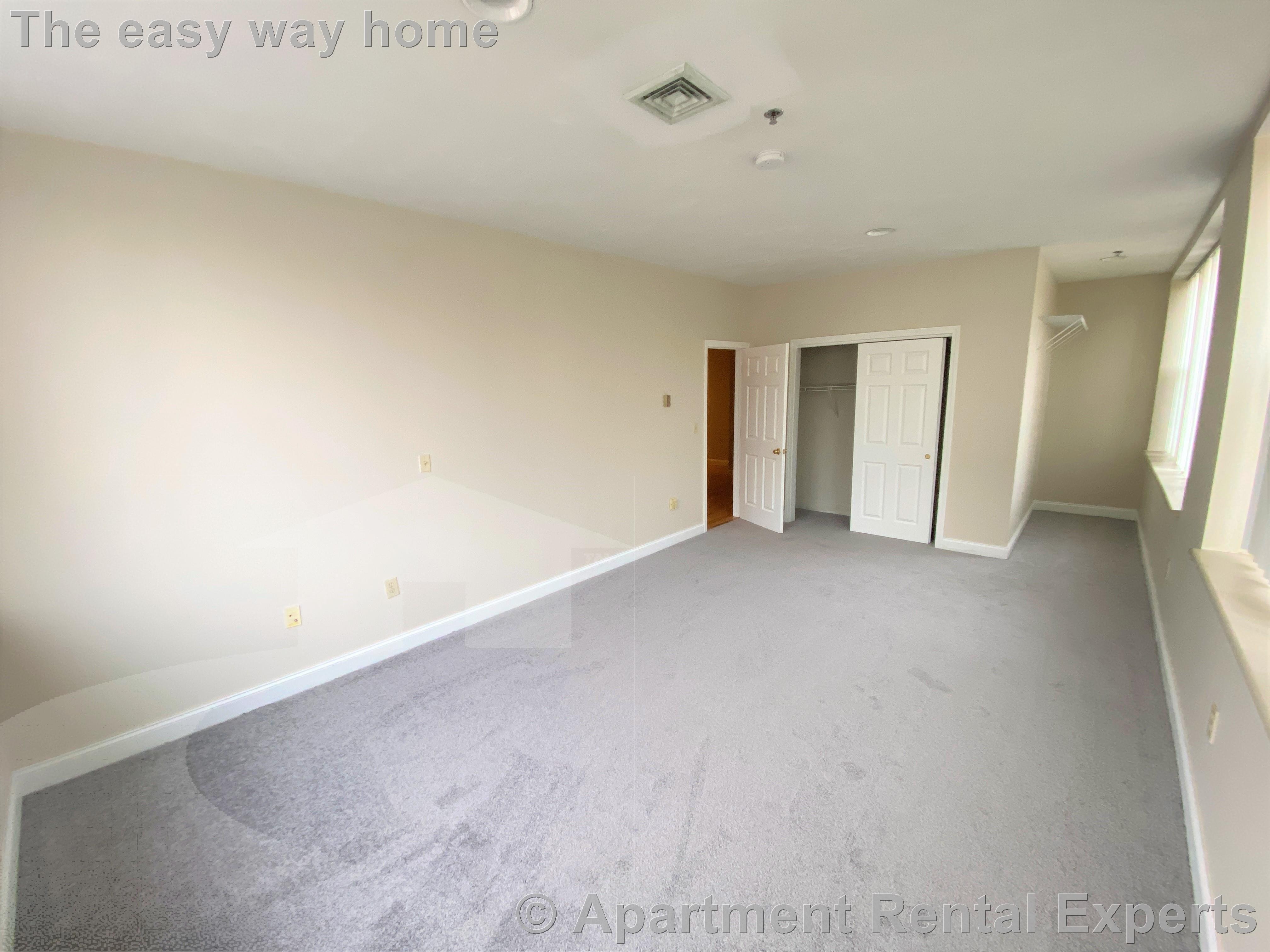 1 bed, 1 bath apartment for rent at 15 Pearl Unit 05, Central Square — photo 9 of 10