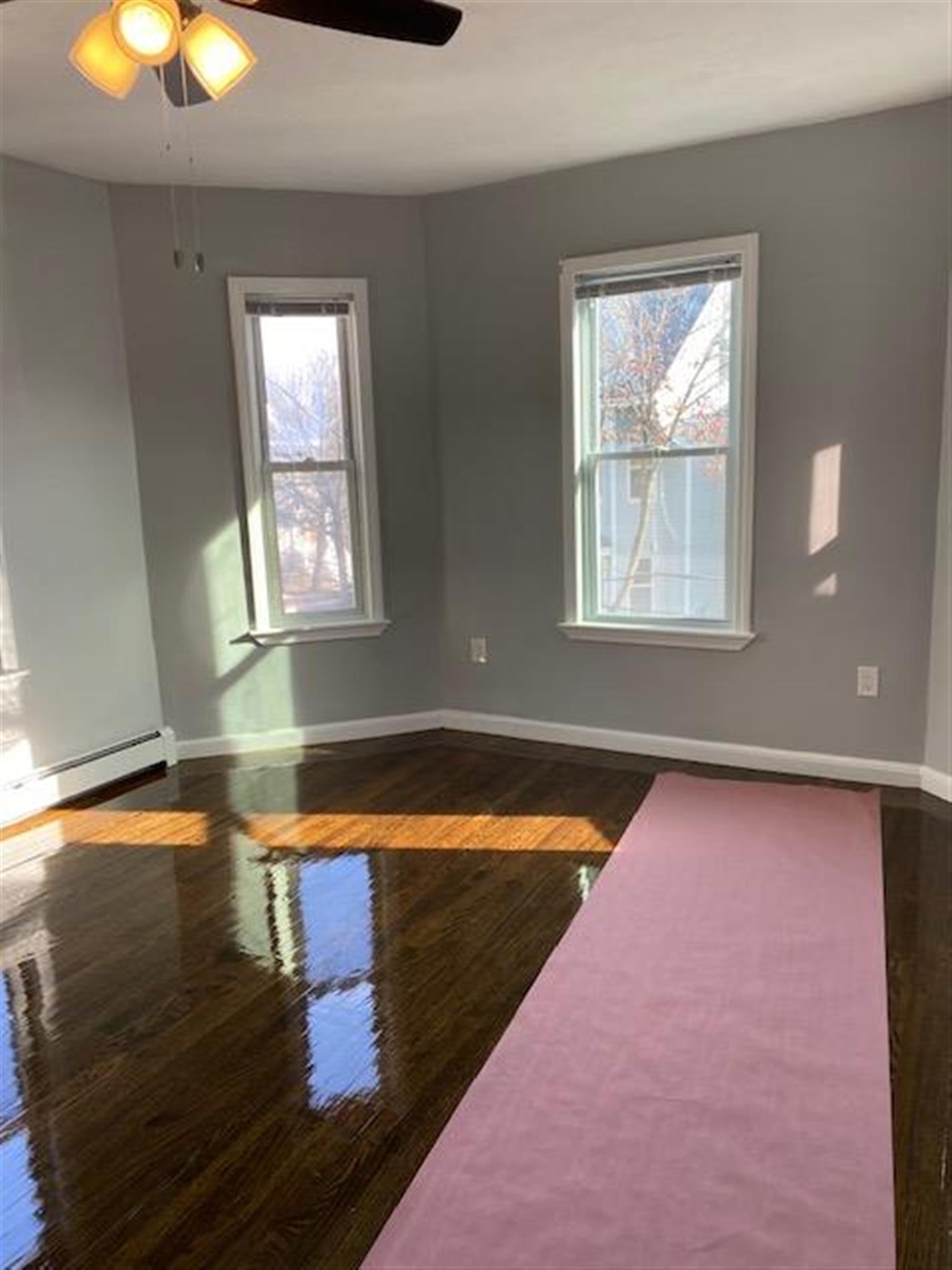 2.5 bed, 1 bath apartment for rent at 8 Essex St Unit 2, Gilman Square — photo 11 of 18