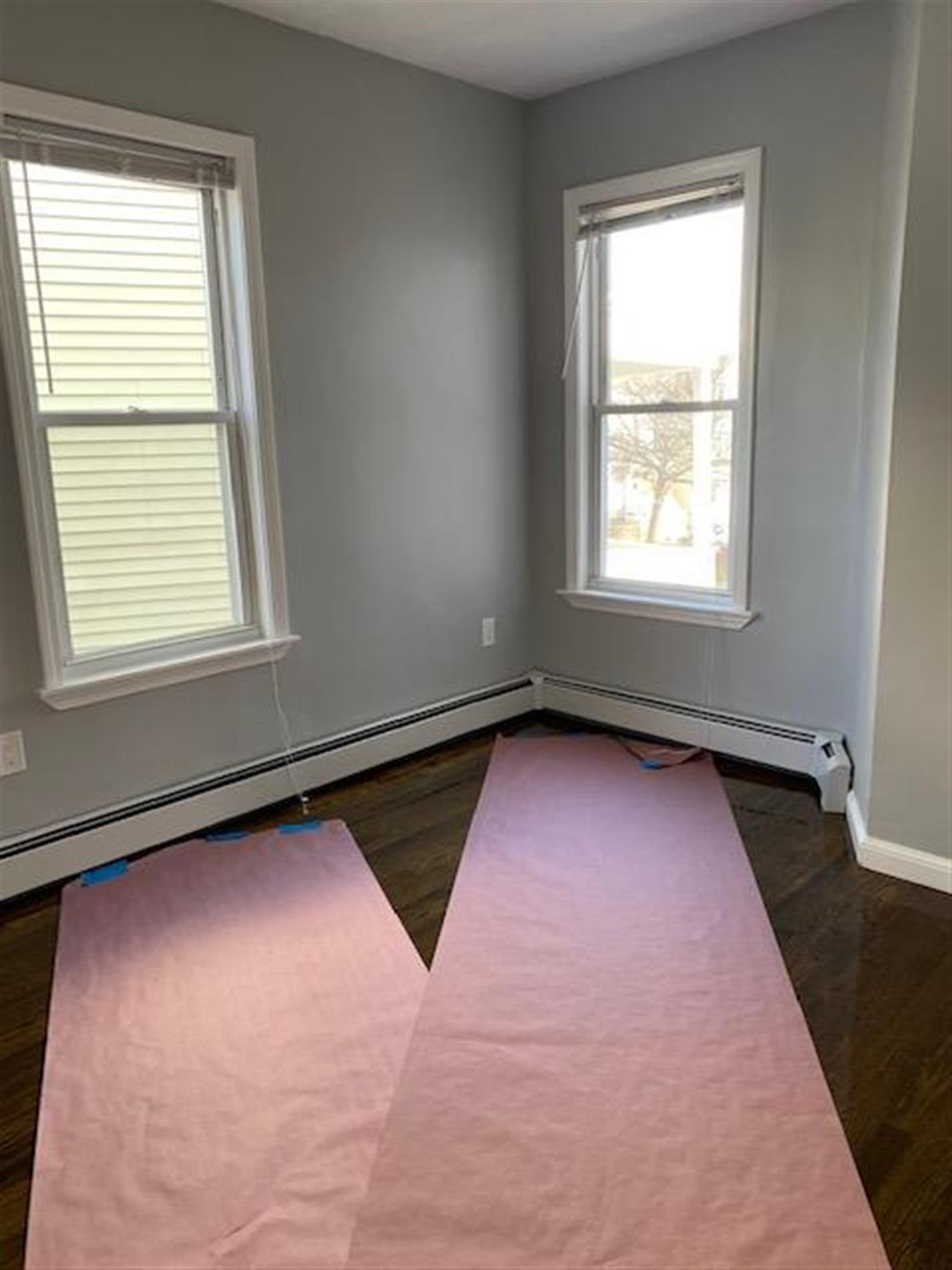 2.5 bed, 1 bath apartment for rent at 8 Essex St Unit 2, Gilman Square — photo 13 of 18