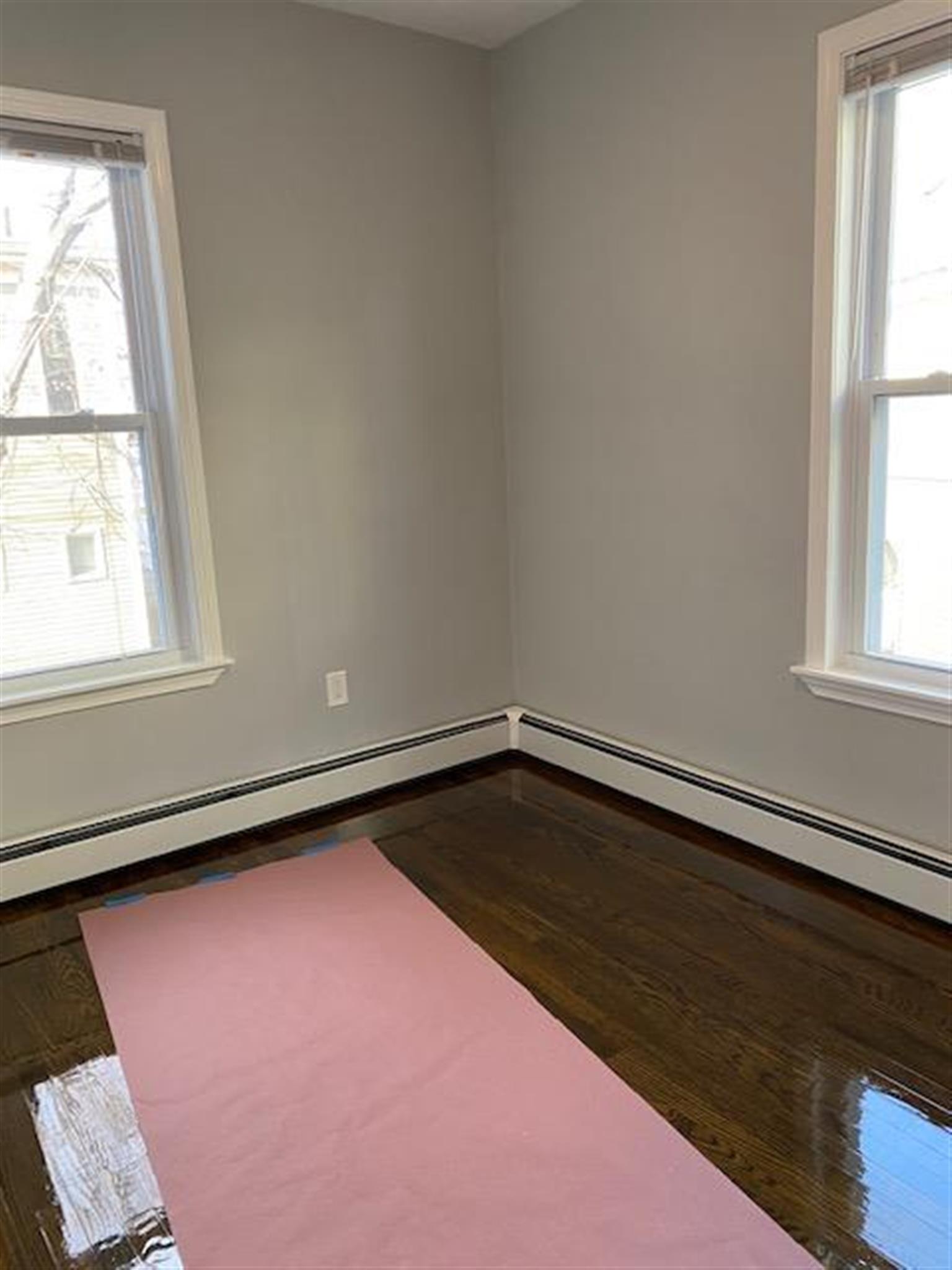 2.5 bed, 1 bath apartment for rent at 8 Essex St Unit 2, Gilman Square — photo 14 of 18