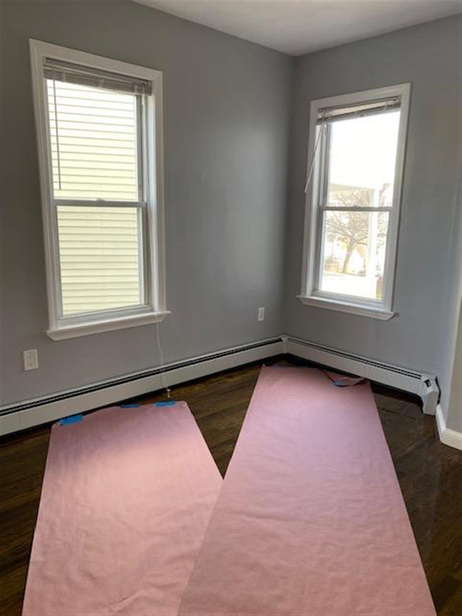 2.5 bed, 1 bath apartment for rent at 8 Essex St Unit 2, Gilman Square — photo 4 of 18