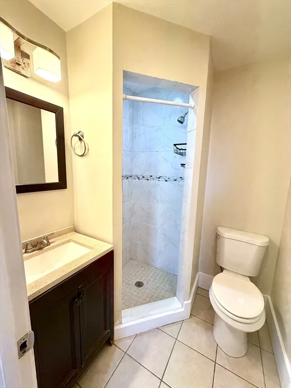 11 Francis, Oak Grove