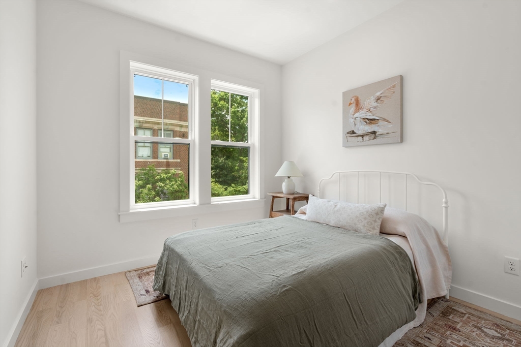 176 School St, Jamaica Plain