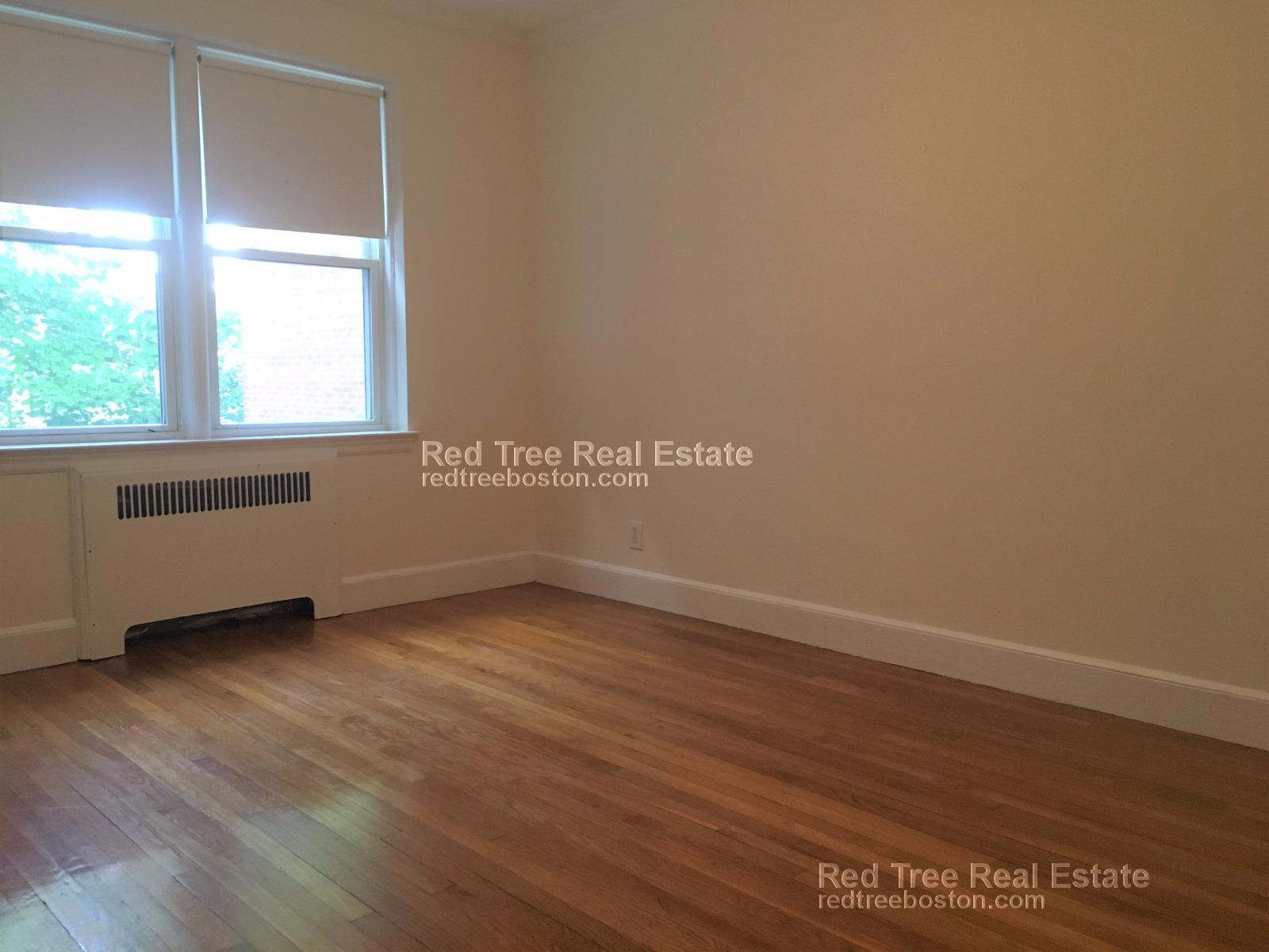 75 Kilsyth Rd, Brighton