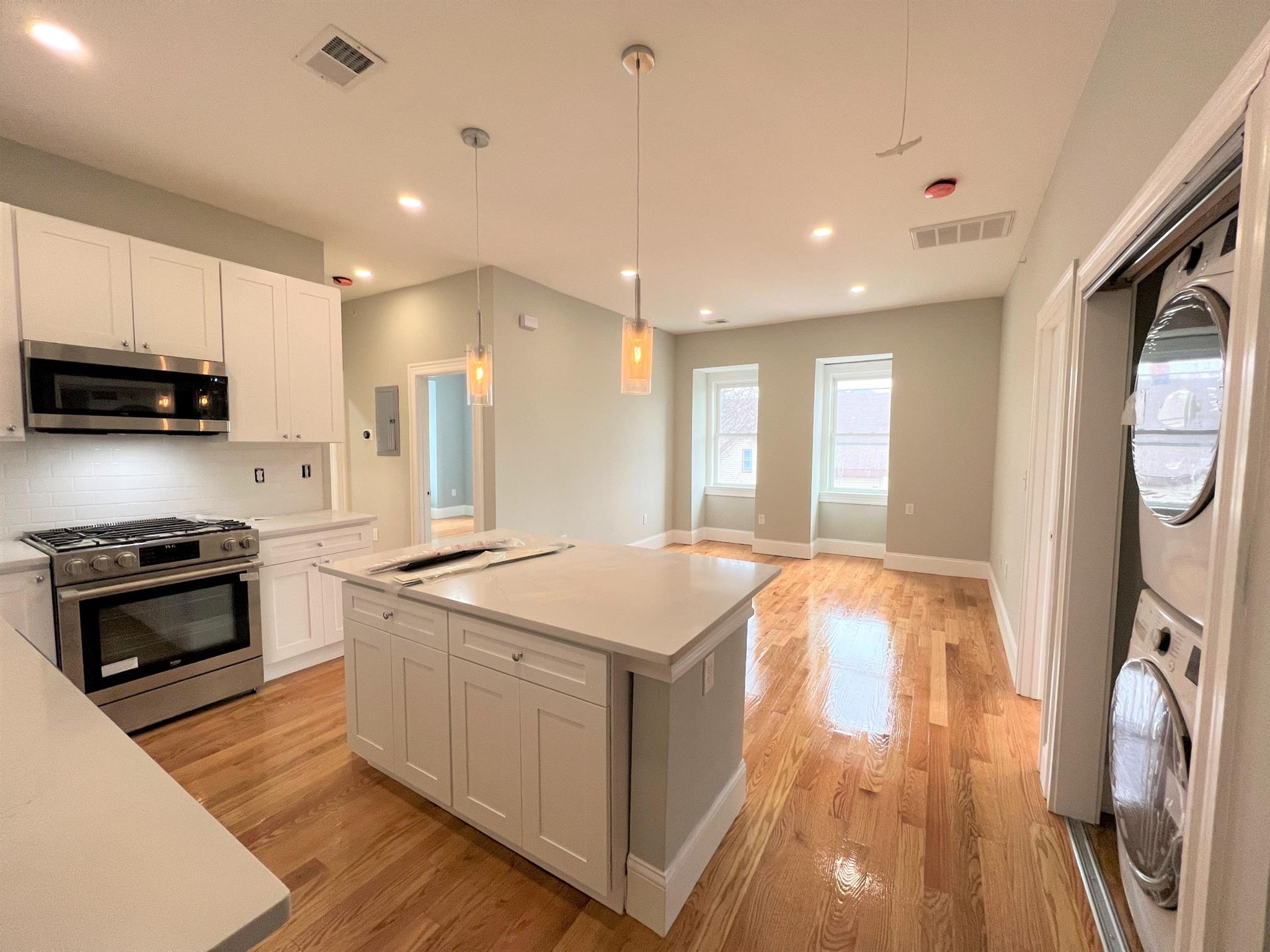 71 Pearl St, East Somerville