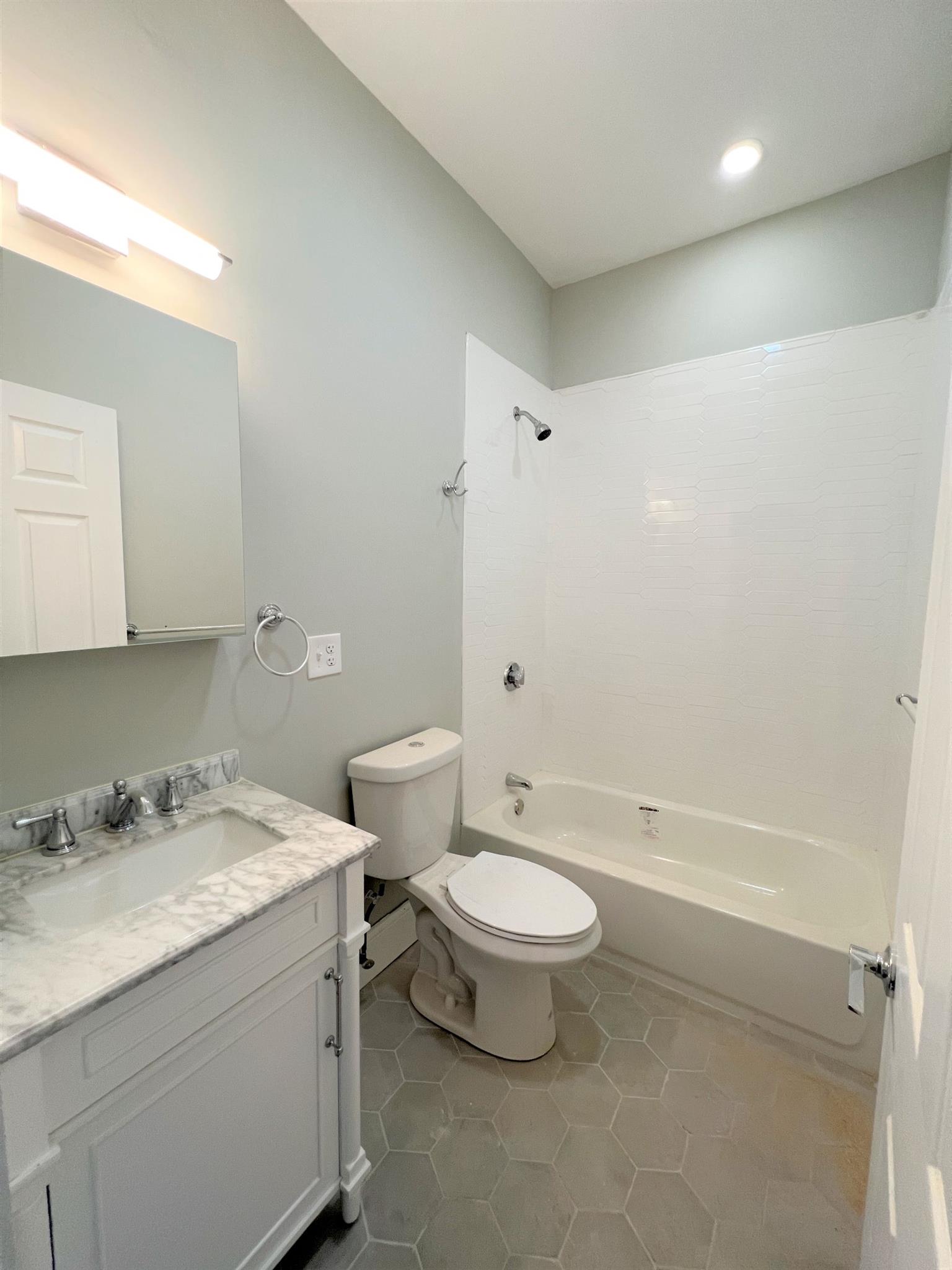 71 Pearl St, East Somerville