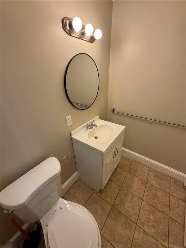 97 Marion St, Ward Two