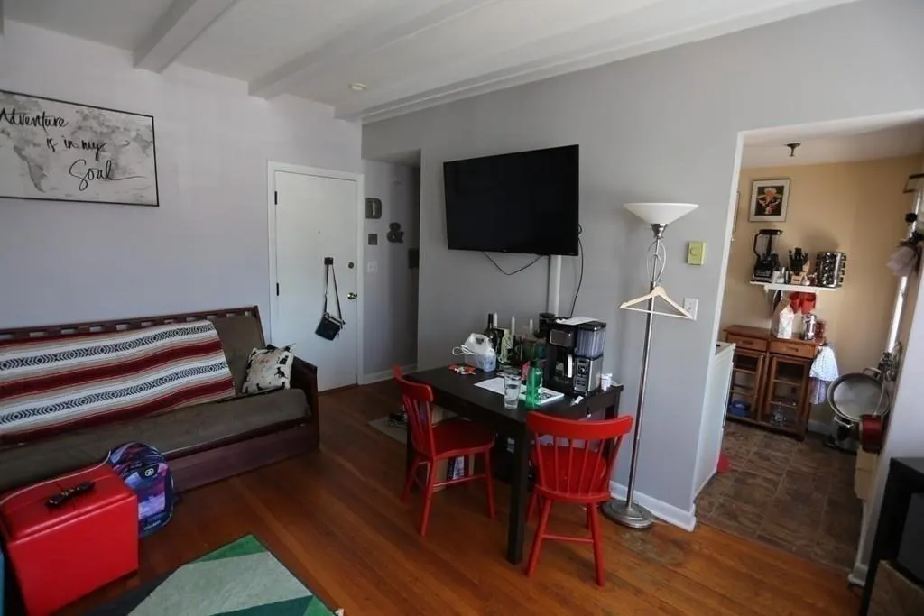 4 Commonwealth Ct, Brighton