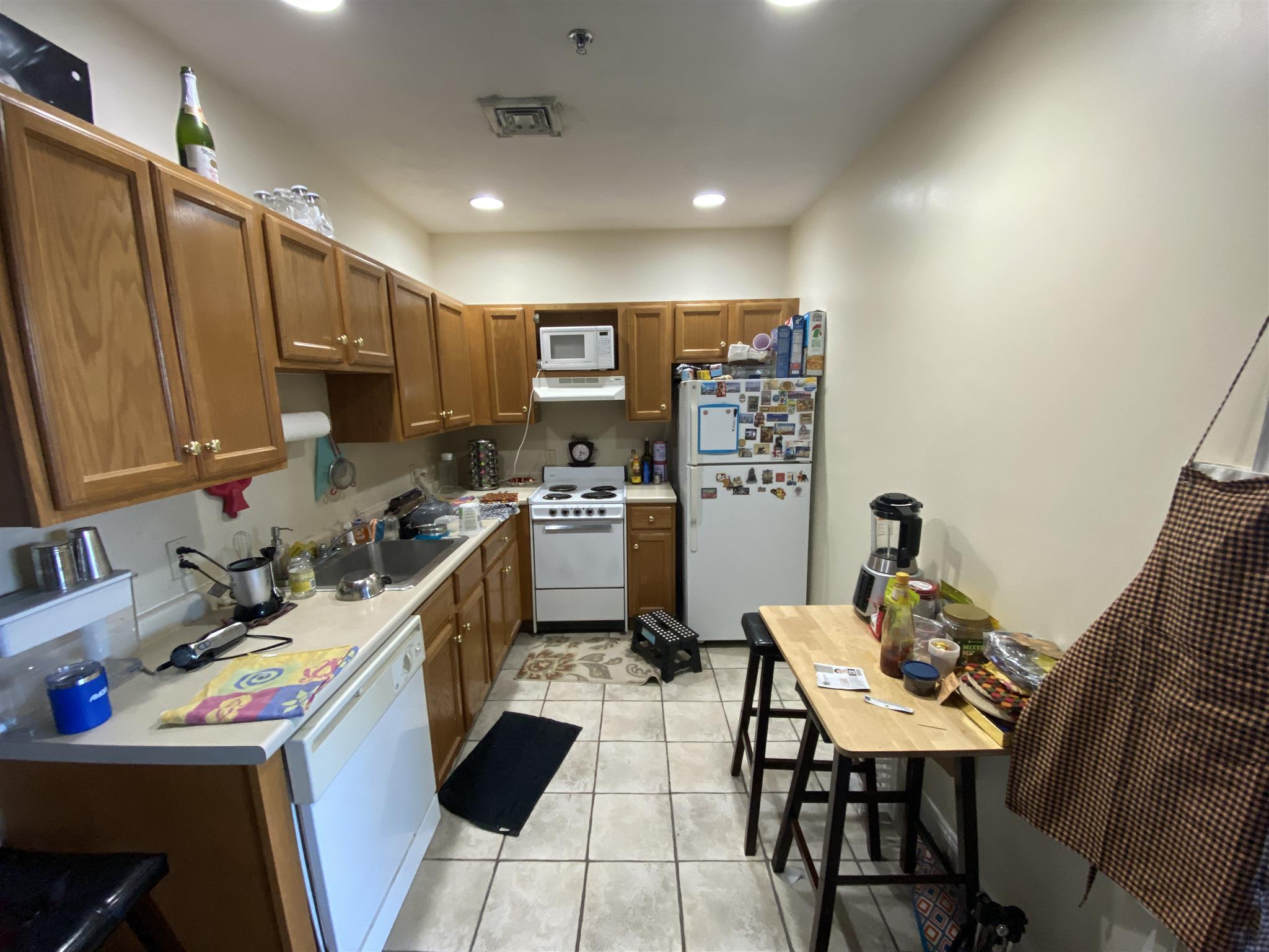 1 bed, 1 bath apartment for rent at 15 Pearl St Unit 9, Cambridgeport — photo 2 of 9
