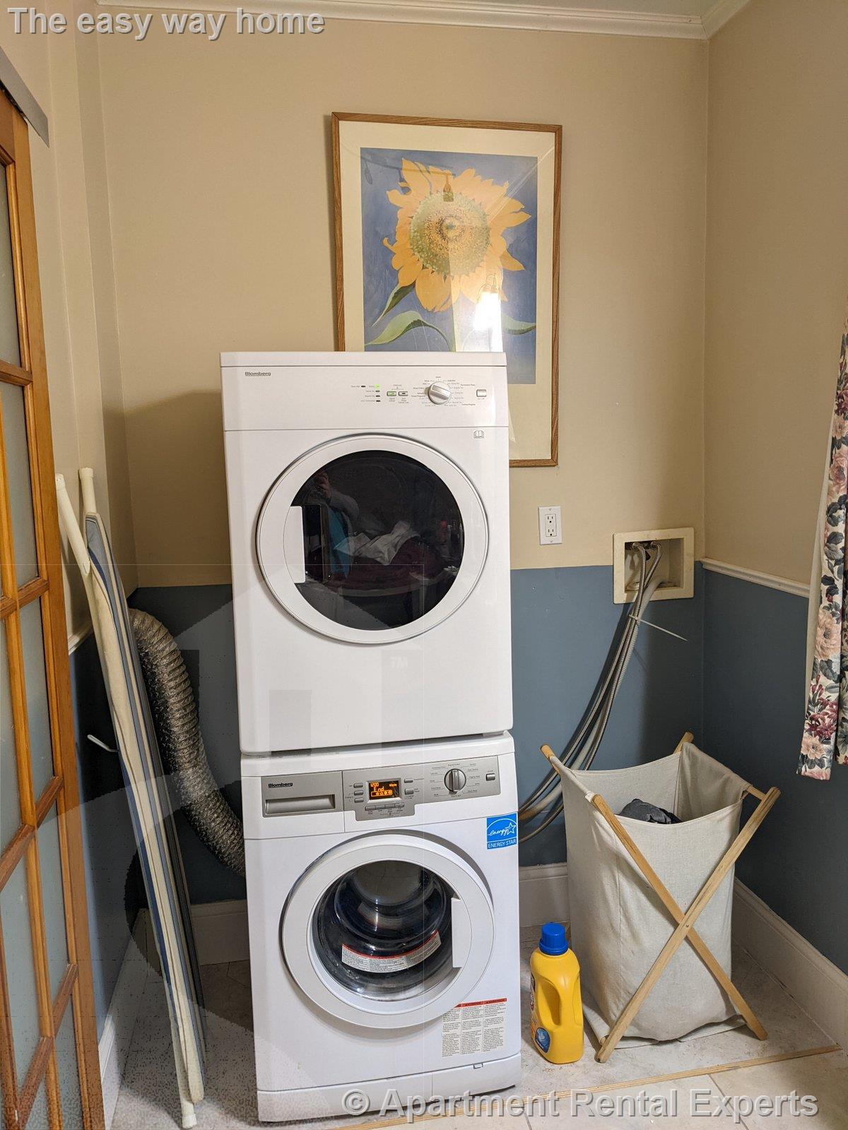 2 bed, 1 bath apartment for rent at 15 Cutter St Unit 1, Davis Square — photo 9 of 11