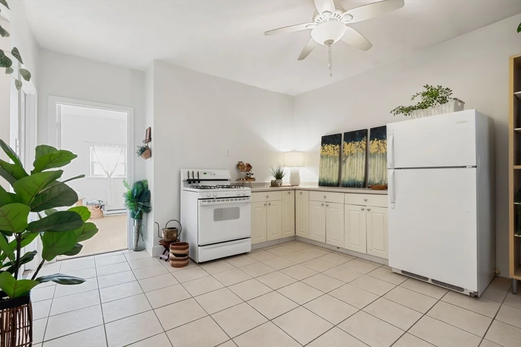 377 Dorchester St, South Boston