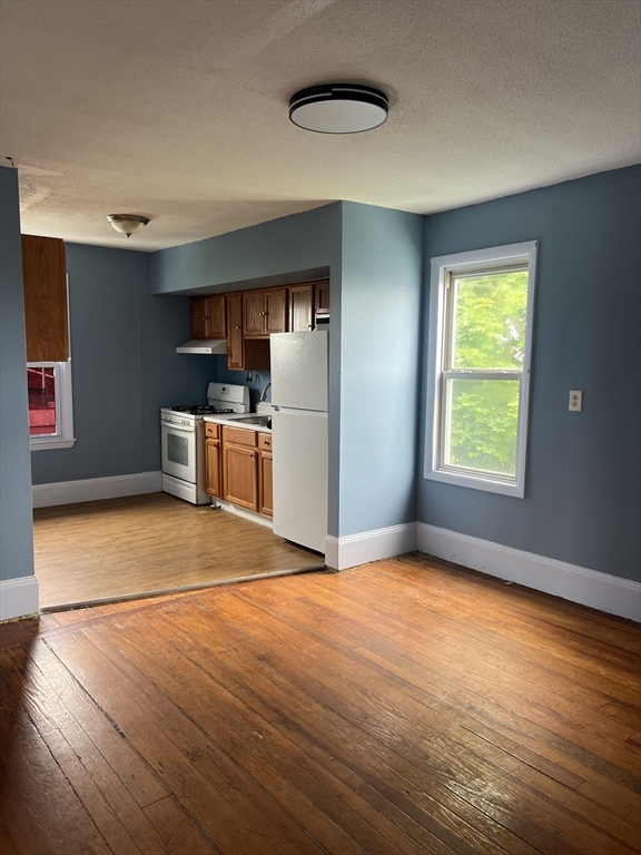 49 Division St, South End