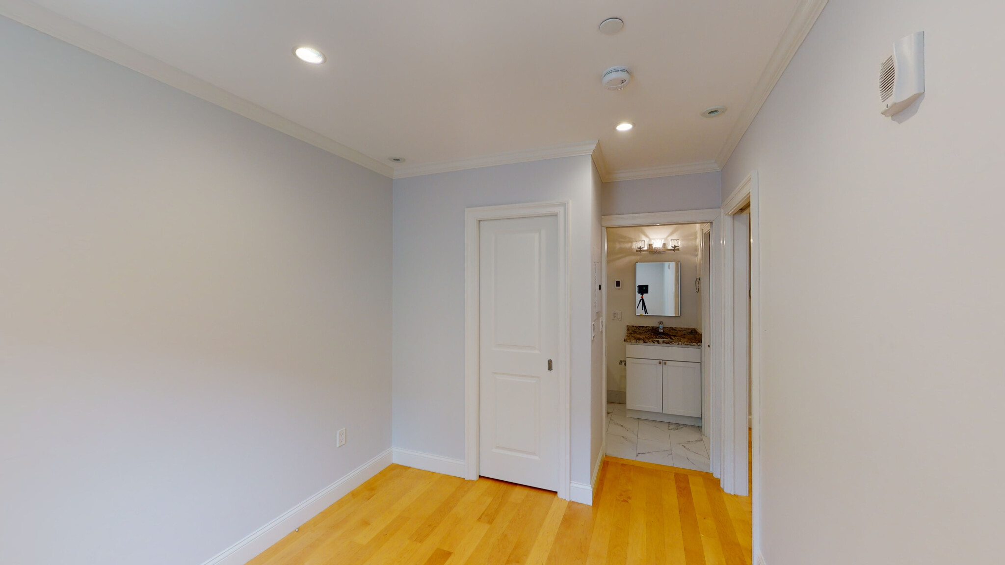 1 bed, 1 bath apartment for rent at 296 Beacon St Unit 1,,, Back Bay