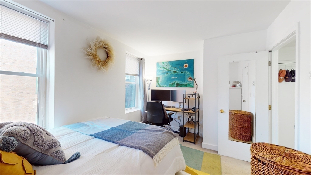 427 Marlborough St, Back Bay