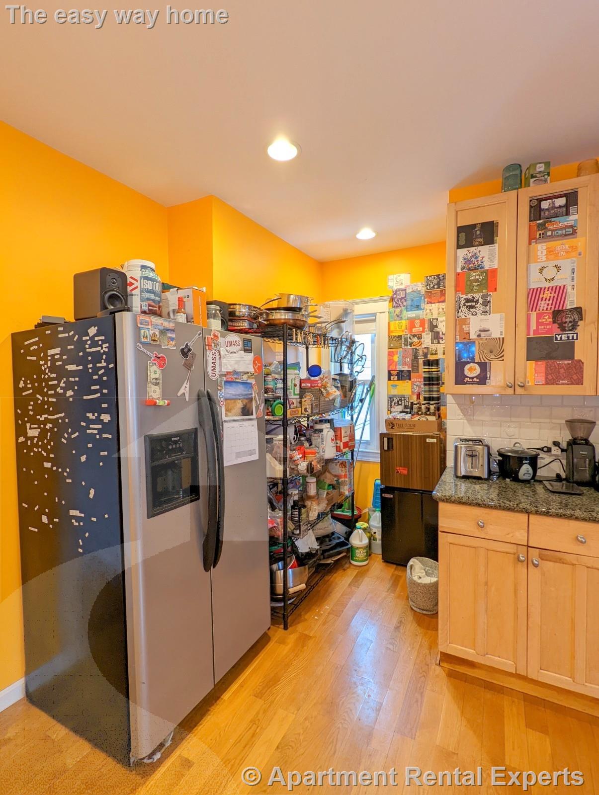 57 Josephine Ave, Powder House Square