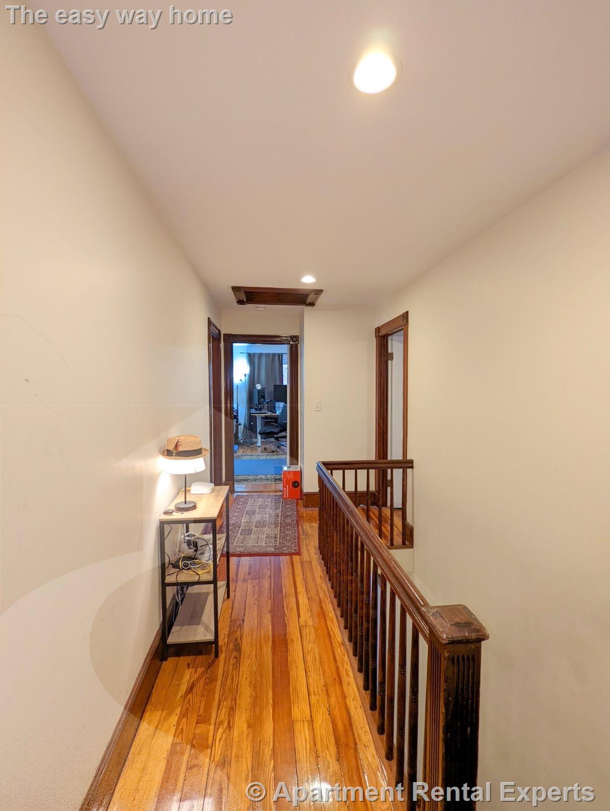 57 Josephine Ave, Powder House Square