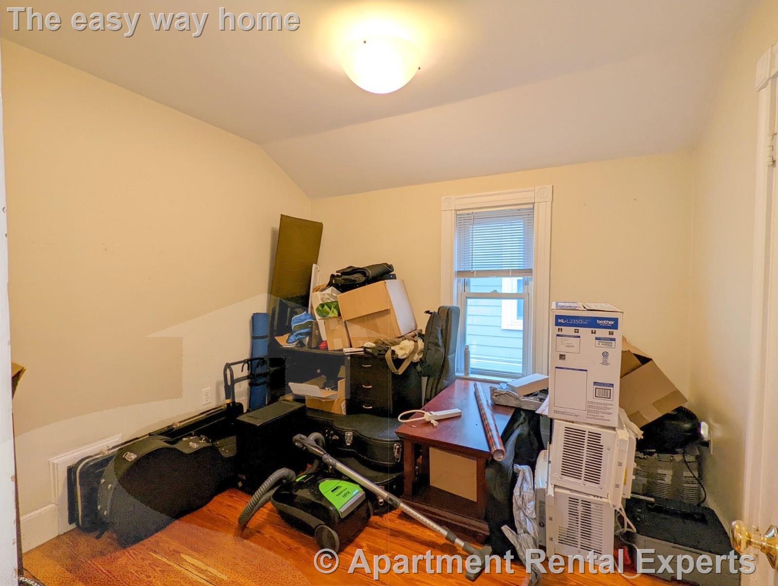 57 Josephine Ave, Powder House Square