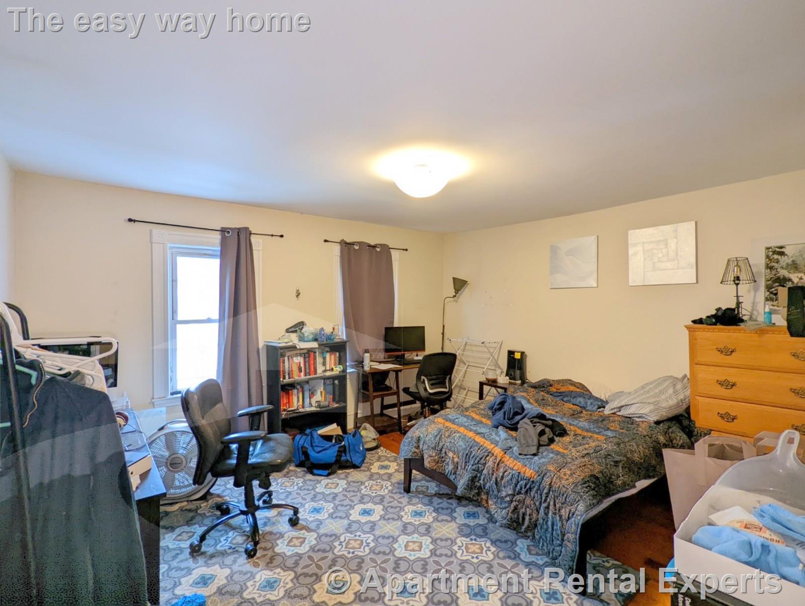 57 Josephine Ave, Powder House Square