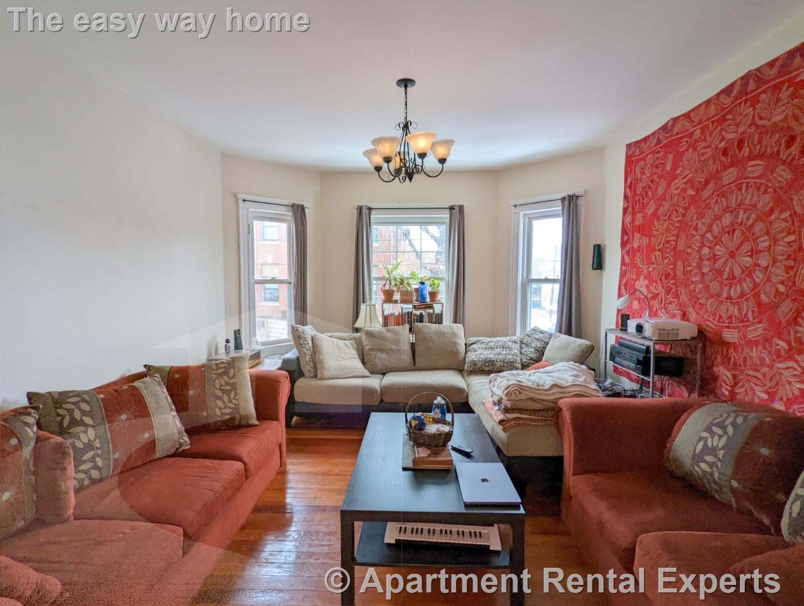 57 Josephine Ave, Powder House Square