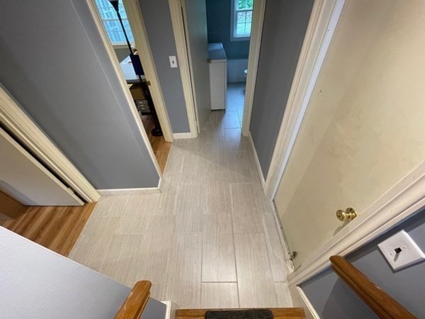 17 Ridley Rd, Dedham