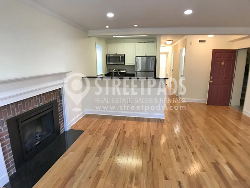 55 Langdon St, Neighborhood Nine