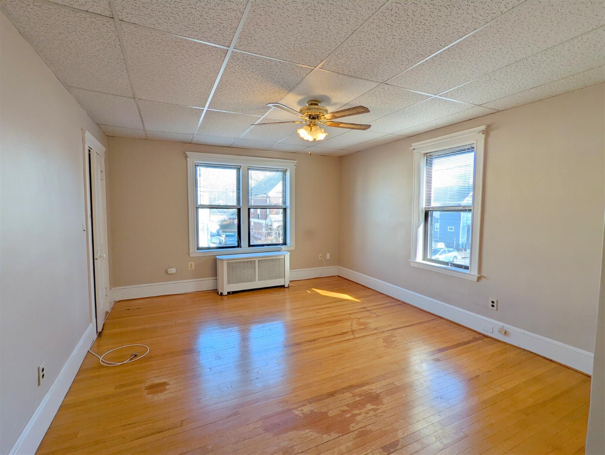 1 bed, 1 bath apartment for rent at 129 Boston Ave Unit A, Medford — photo 1 of 17