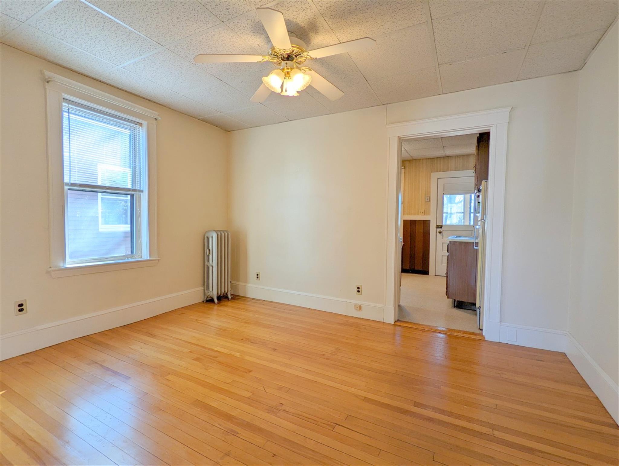 1 bed, 1 bath apartment for rent at 129 Boston Ave Unit A, Medford — photo 4 of 17