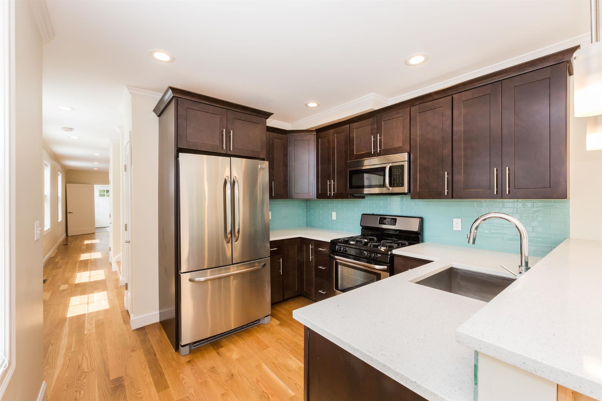 4 bed, 3.5 bath apartment for rent at 217 Arlington St Unit 1A, Medford