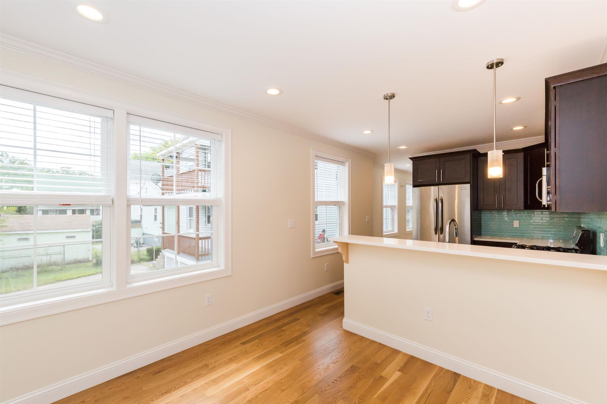 4 bed, 3.5 bath apartment for rent at 217 Arlington St Unit 1A, Medford — photo 2 of 21
