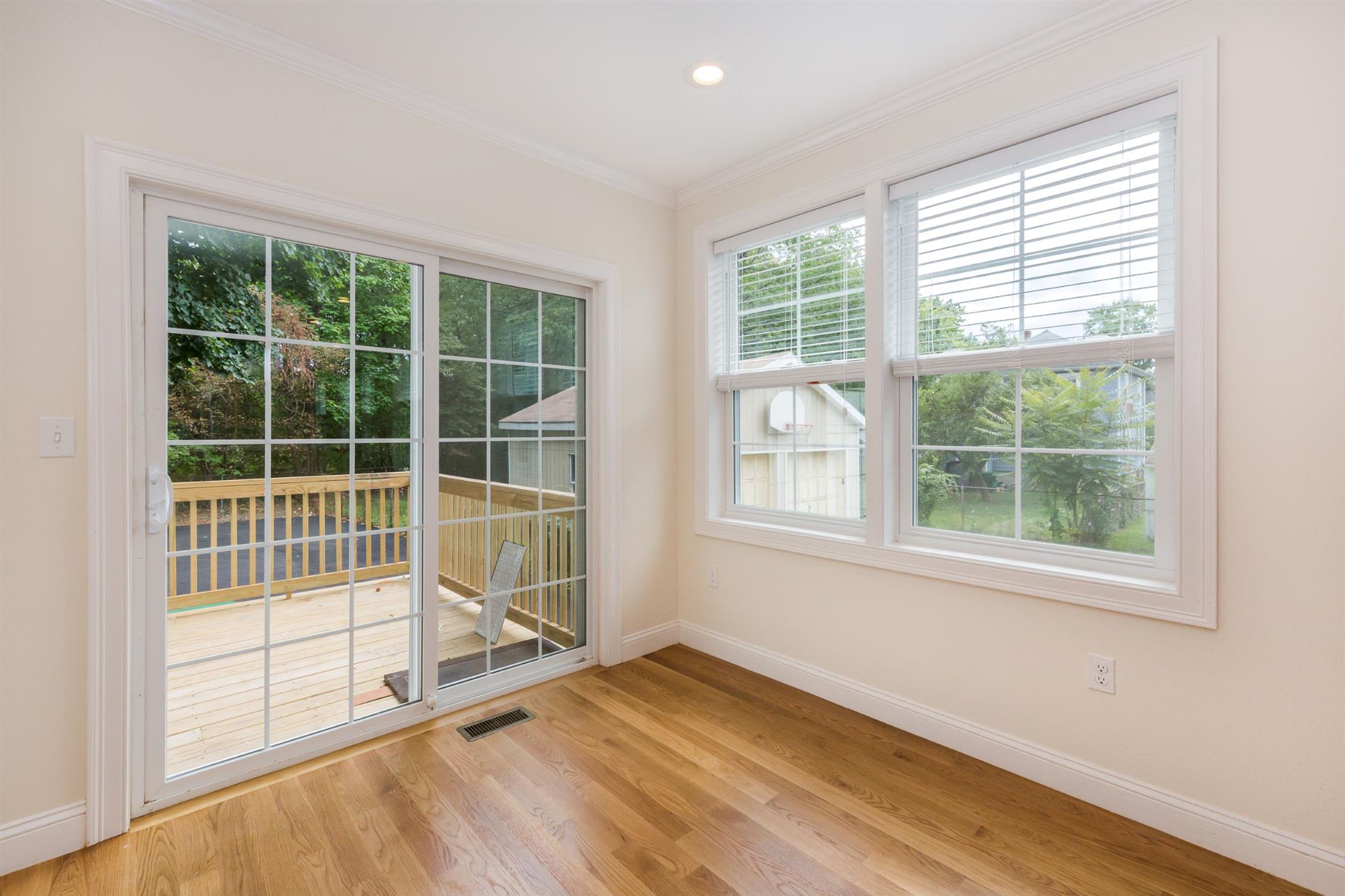 4 bed, 3.5 bath apartment for rent at 217 Arlington St Unit 1A, Medford — photo 3 of 21
