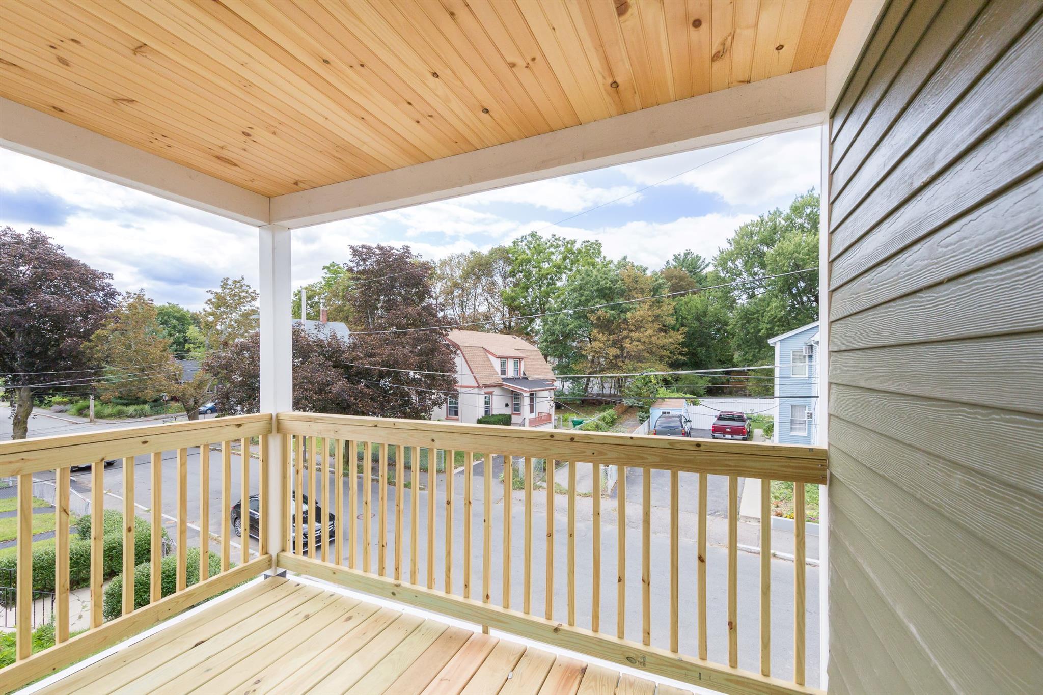 4 bed, 3.5 bath apartment for rent at 217 Arlington St Unit 1A, Medford — photo 6 of 21