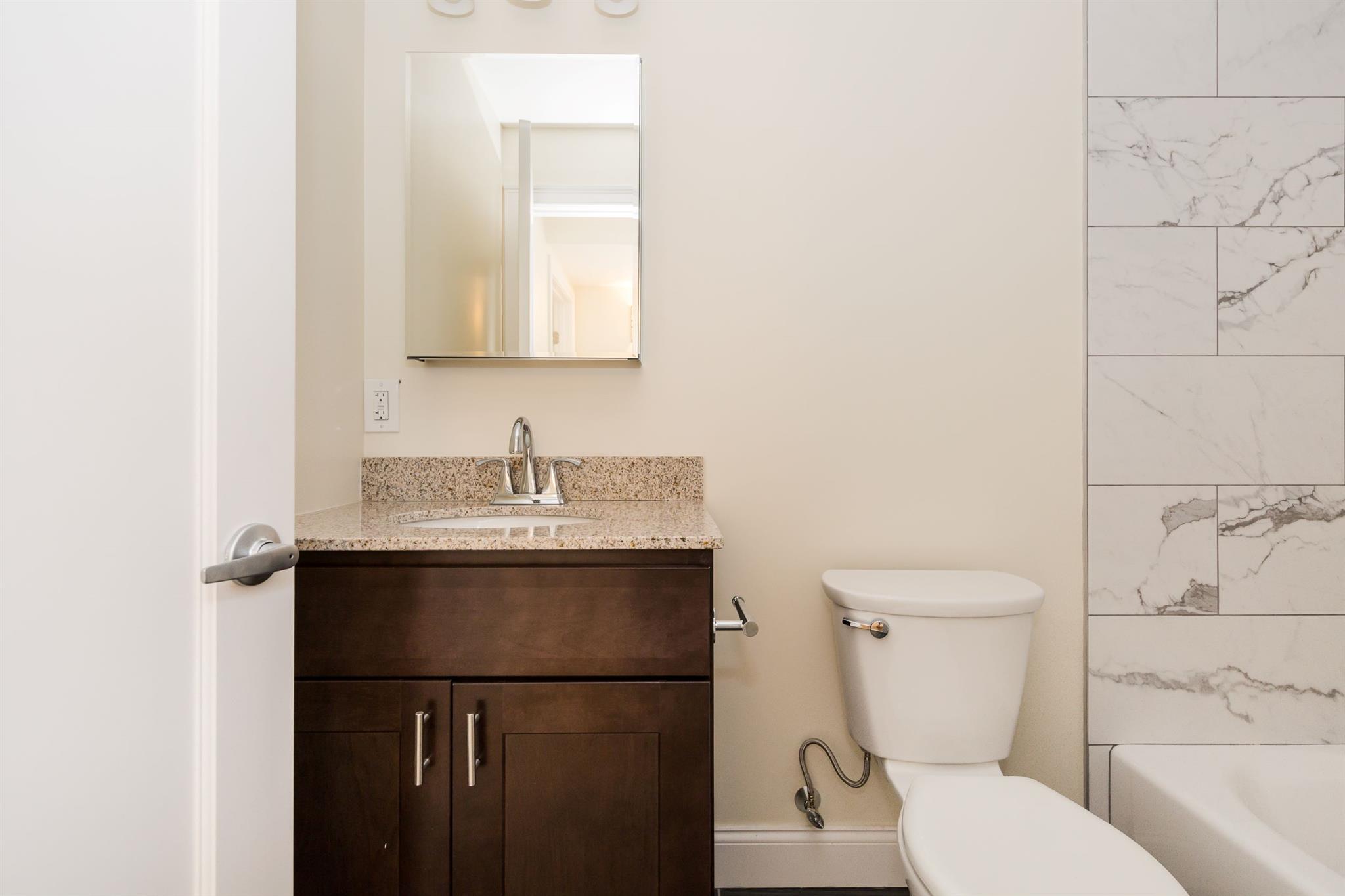 4 bed, 3.5 bath apartment for rent at 217 Arlington St Unit 1A, Medford — photo 9 of 21