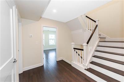 126 Jerome St, West Medford