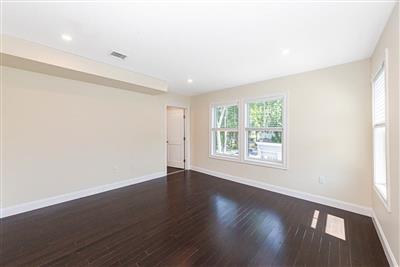 126 Jerome St, West Medford