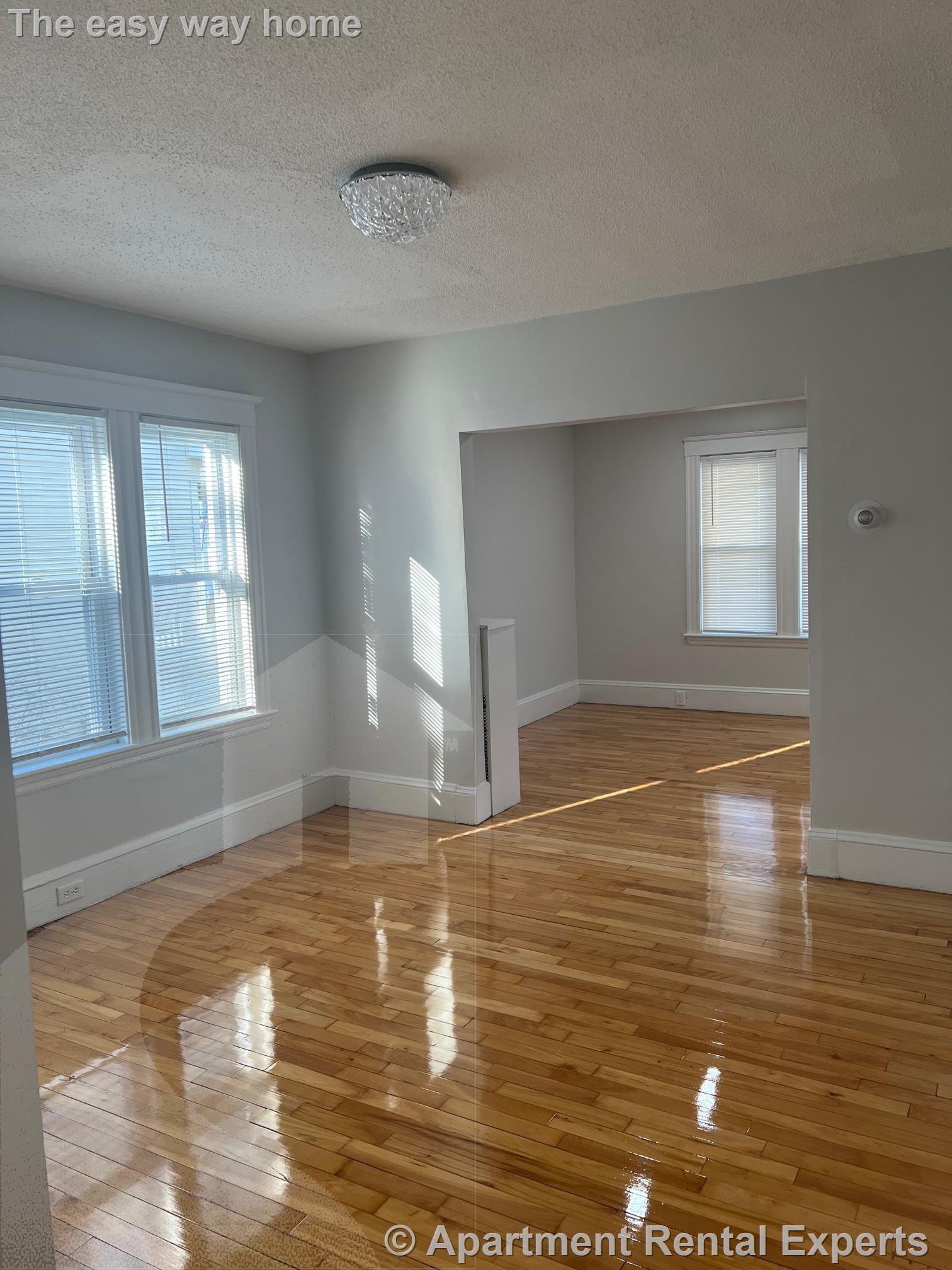 10 Cady Ave, Davis Square