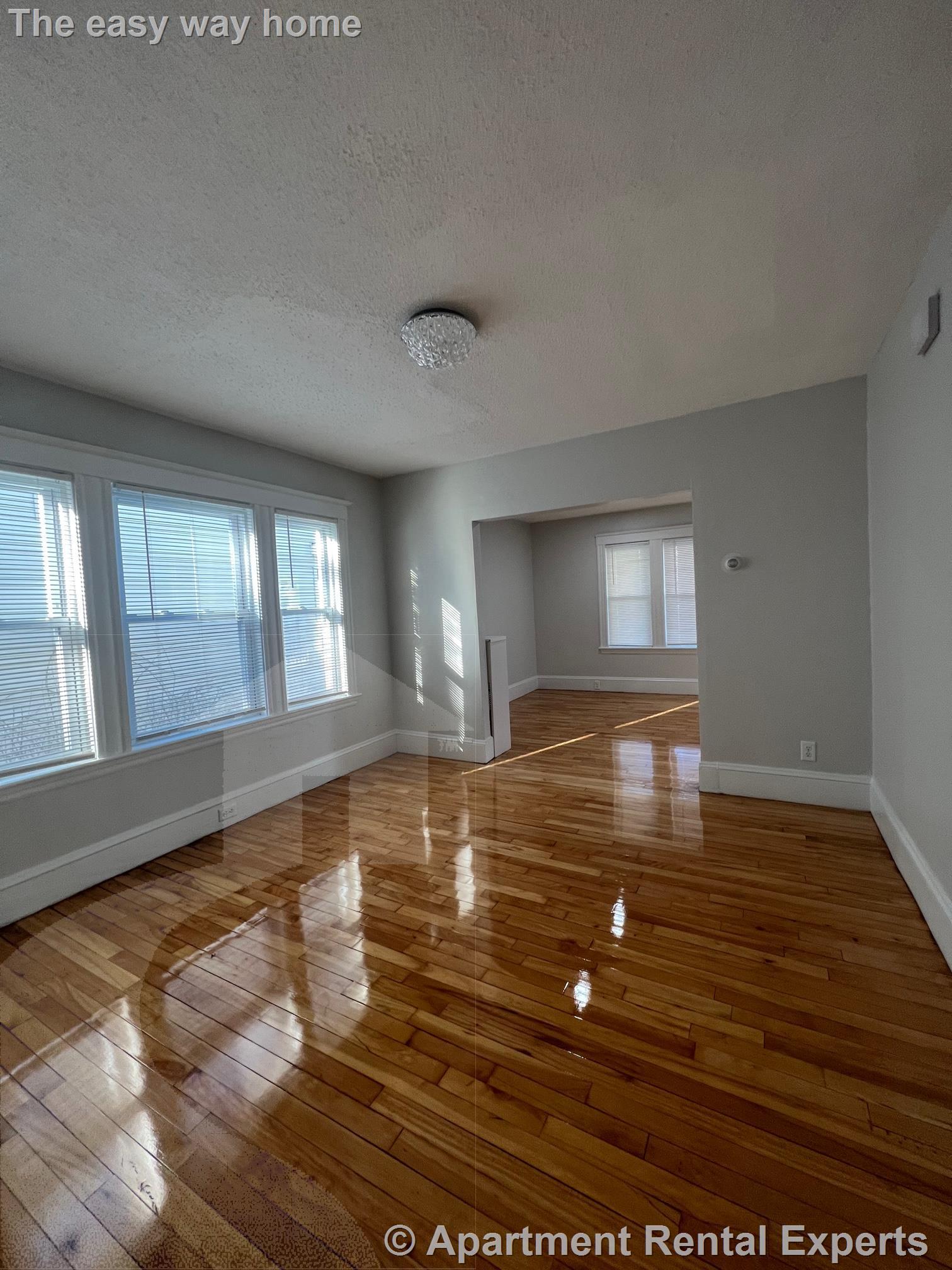 10 Cady Ave, Davis Square