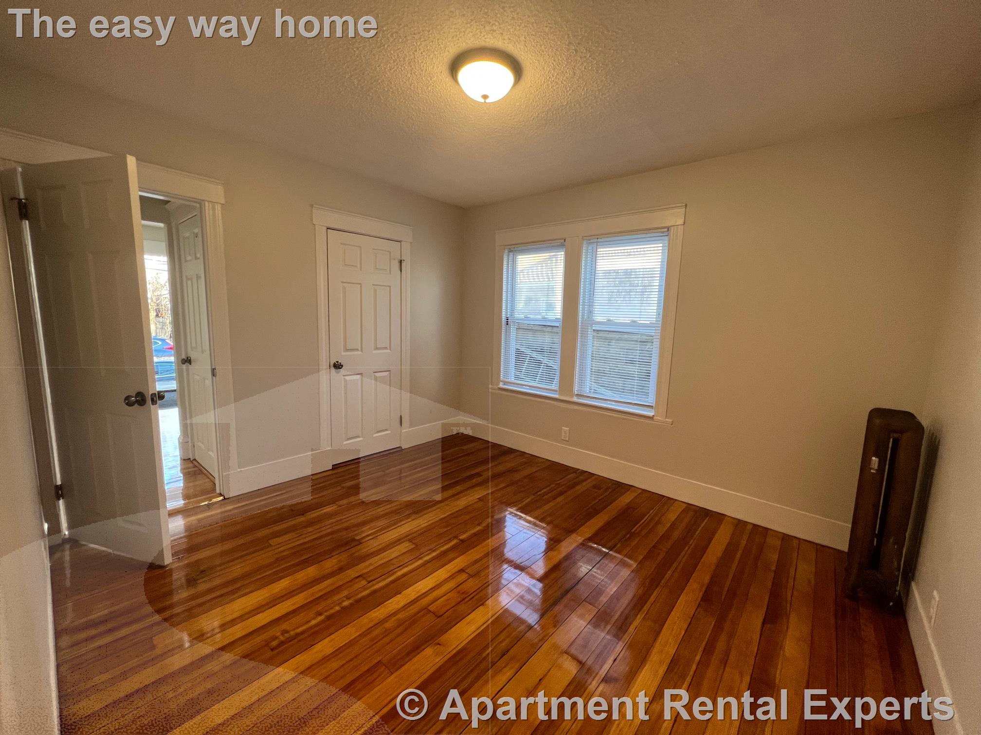 10 Cady Ave, Davis Square