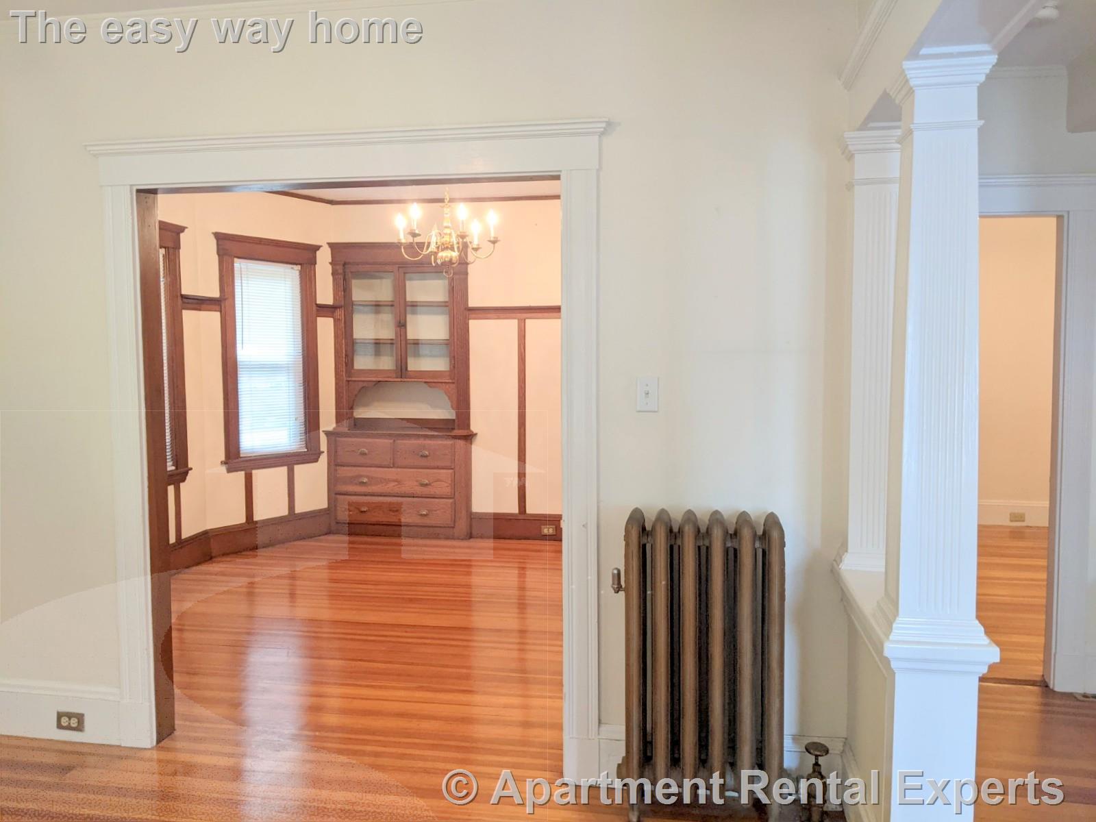 19 Leonard St, Davis Square