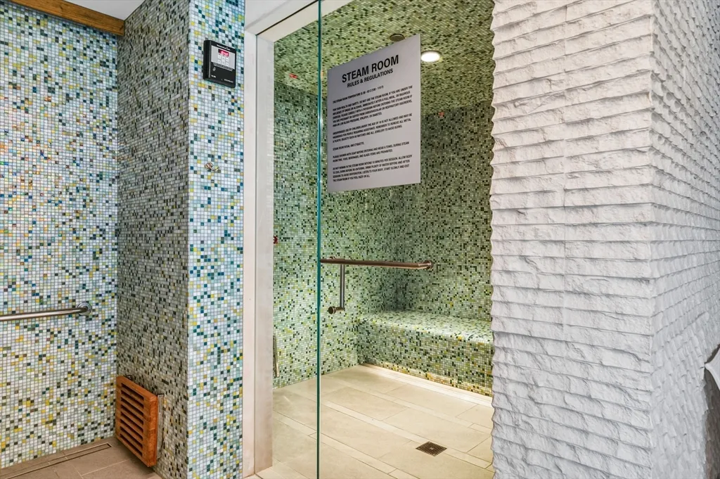 150 Seaport Blvd, Seaport District